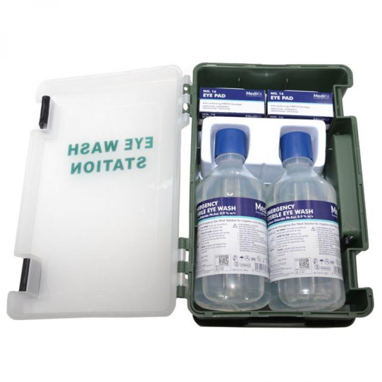 UNIVERSAL TWIN EYE WASH STATION 