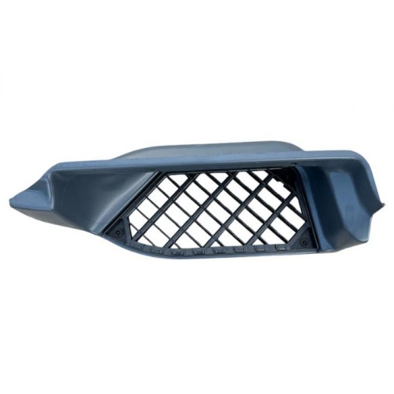 LOWER SINGLE STEP SURROUND WITH TREAD PLATE PASSENGER SIDE LH