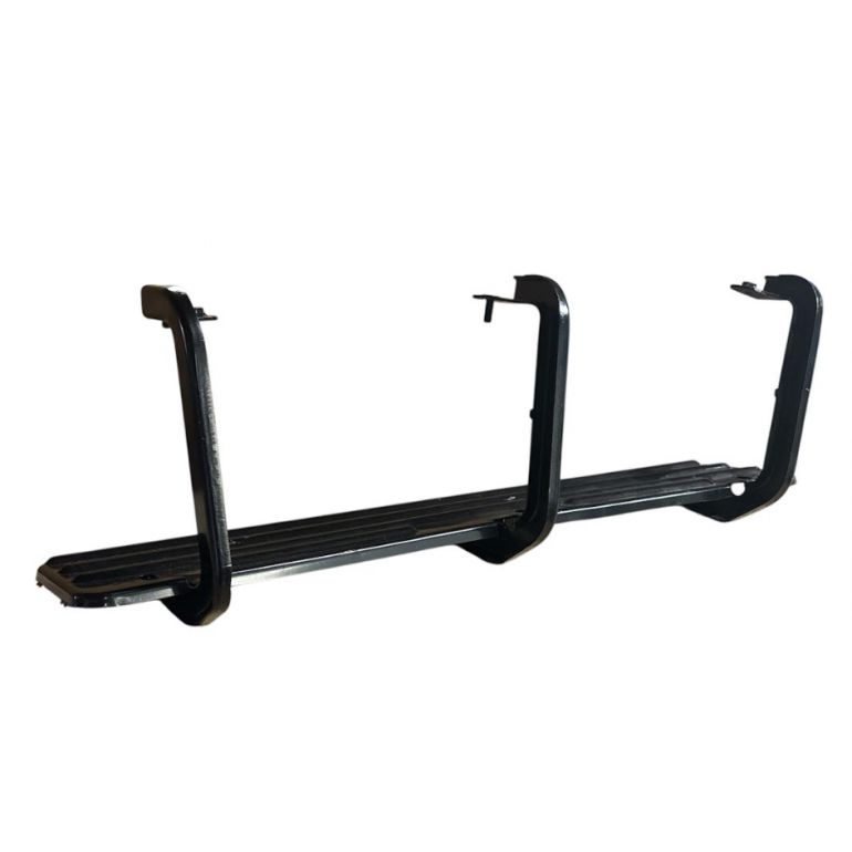 FRONT BUMPER REINFORCEMENT STEP BRACKET