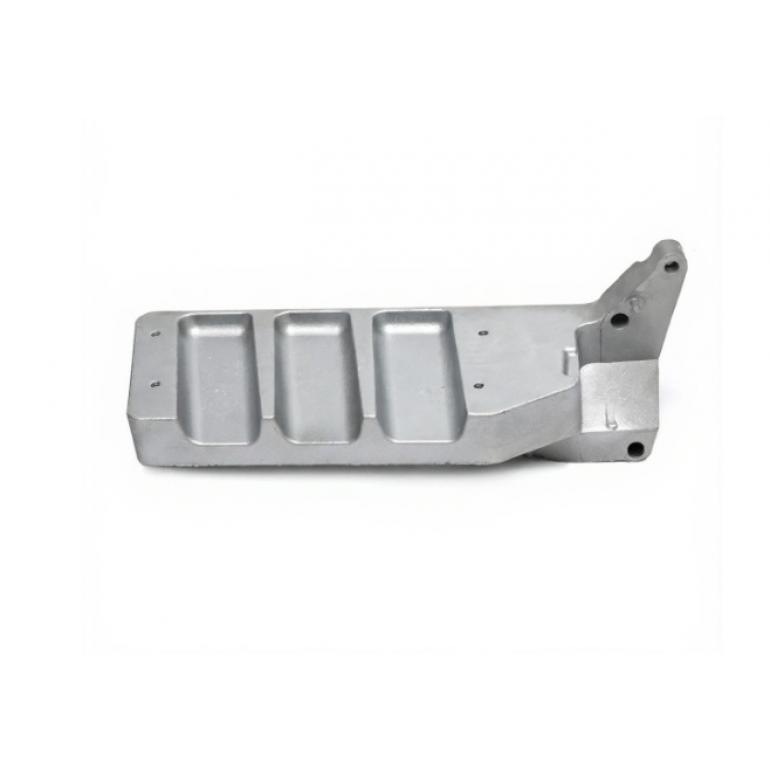 LOWER STEP SUPPORT BRACKET PASSENGER SIDE LH