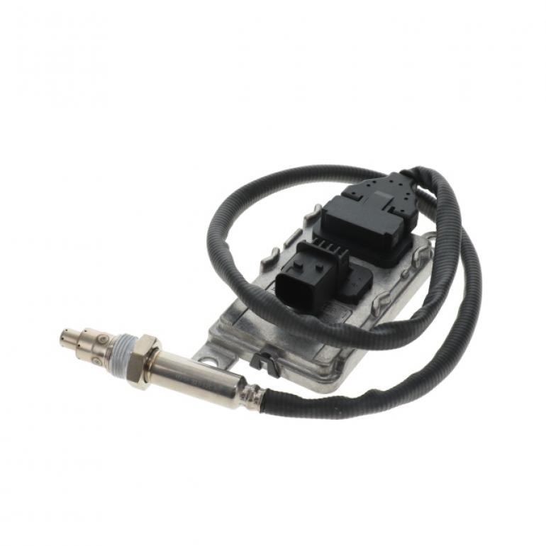 EXHAUST GAS NOx SENSOR BEFORE THE CATALYST