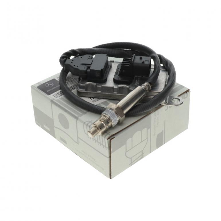 EXHAUST GAS NOx SENSOR BEFORE THE CATALYST