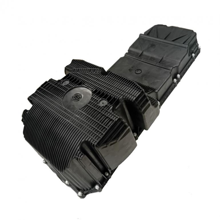 PLASTIC ENGINE OIL PAN SUMP