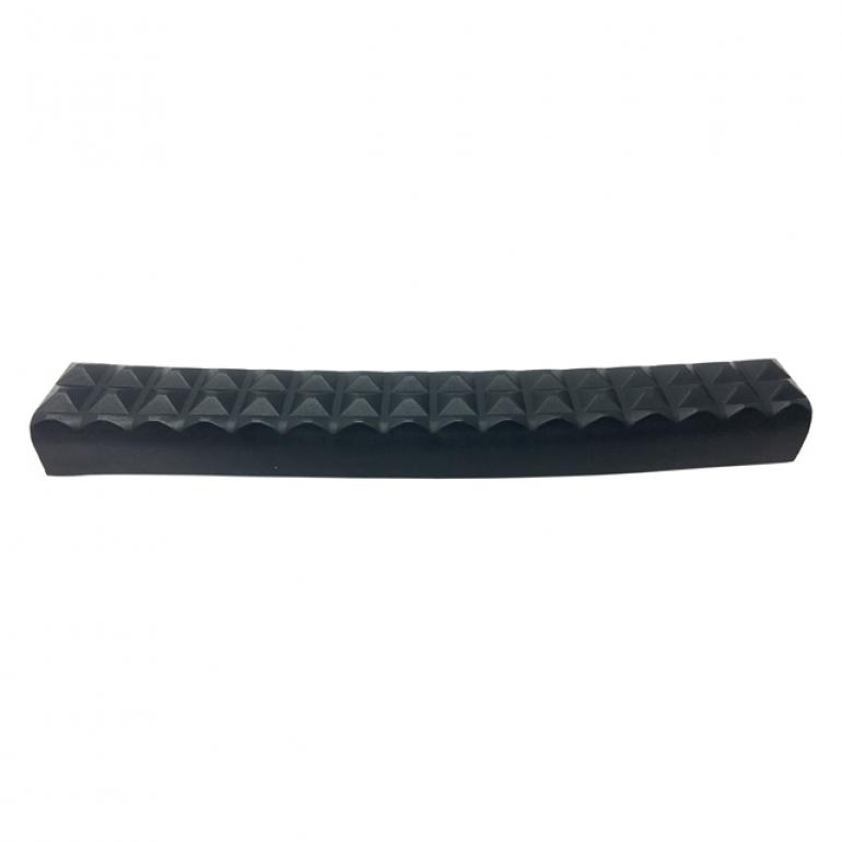 BLACK STEP LOWER TREAD TRIM PASSENGER SIDE LH