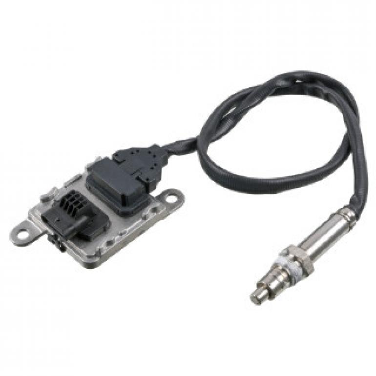 EXHAUST GAS NOx SENSOR BEFORE THE CATALYST