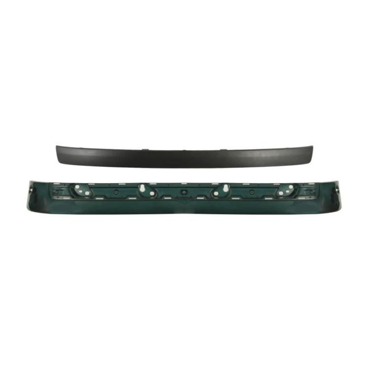 SUNVISOR WITH 'OVERLAP PANEL