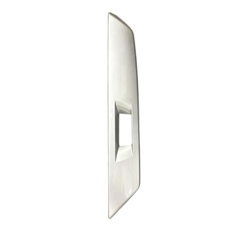'PAINTED SILVER MIRROR ARM COVER PASSENGER SIDE LH