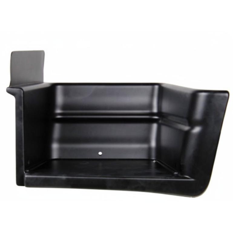 BLACK LOWER SINGLE STEP SURROUND DRIVER SIDE RH