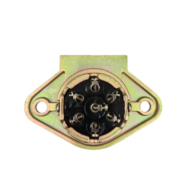 7 PIN 'N TYPE SCREW TERMINAL METAL SOCKET 24V