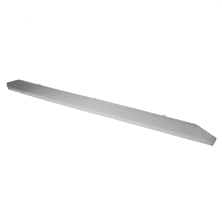 LOWER GRILLE LOWER TRIM SECTION