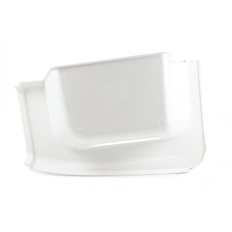 LOWER STEP SURROUND DRIVER SIDE RH