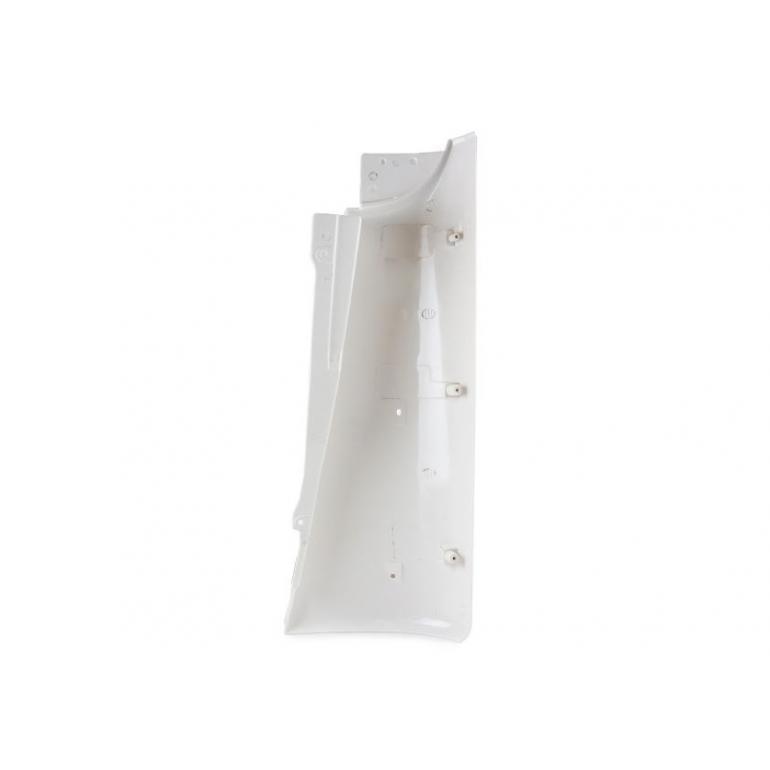 INNER CORNER DEFLECTOR PANEL DRIVER SIDE RH