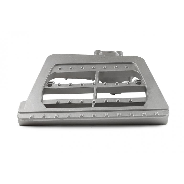 LOWER STEP SUPPORT BRACKET DRIVER SIDE RH