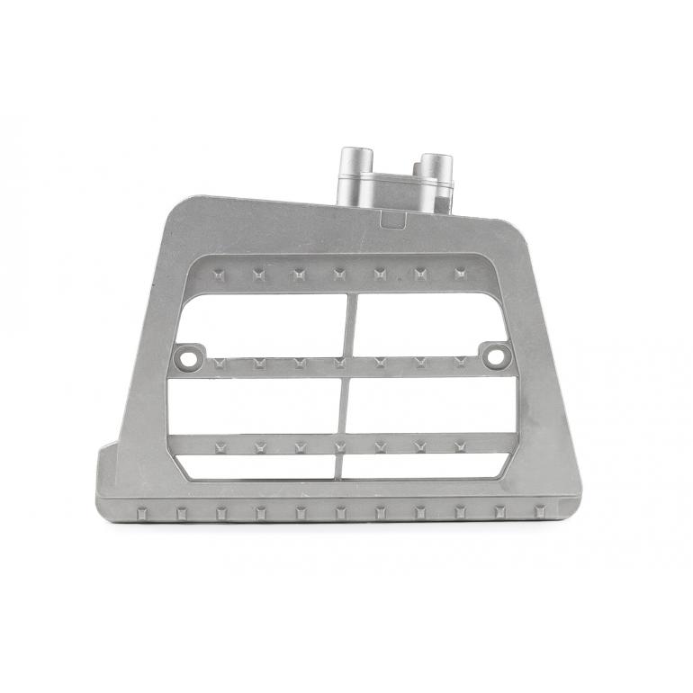 LOWER STEP SUPPORT BRACKET DRIVER SIDE RH
