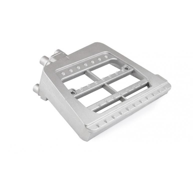 LOWER STEP SUPPORT BRACKET PASSENGER SIDE LH