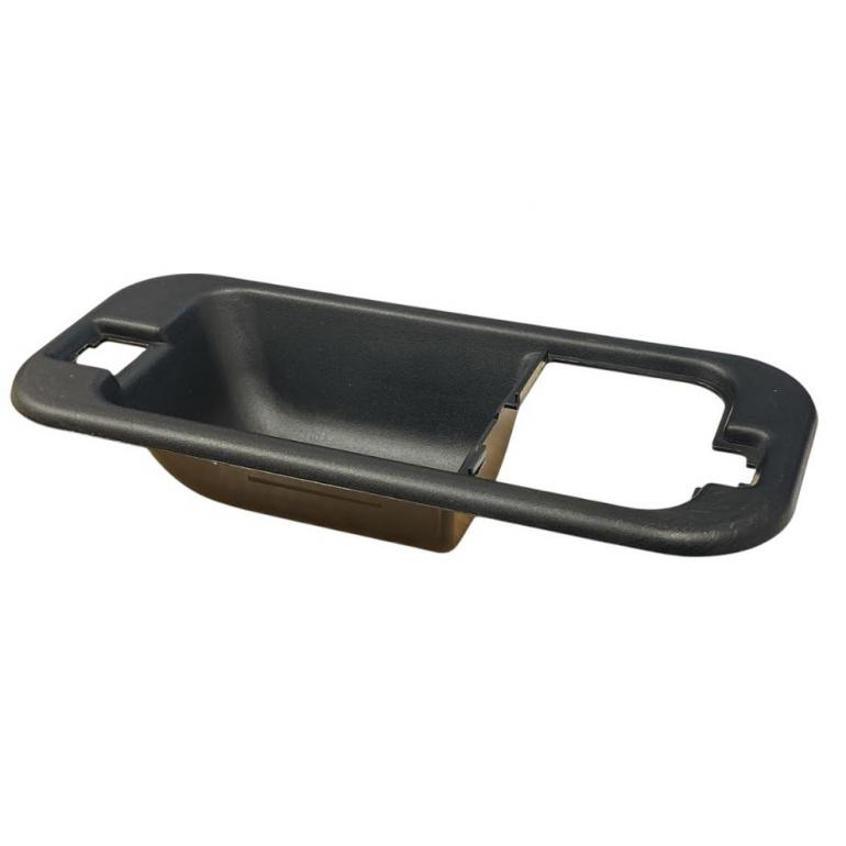 FRONT OUTER DOOR HANDLE HOUSING DRIVER SIDE RH