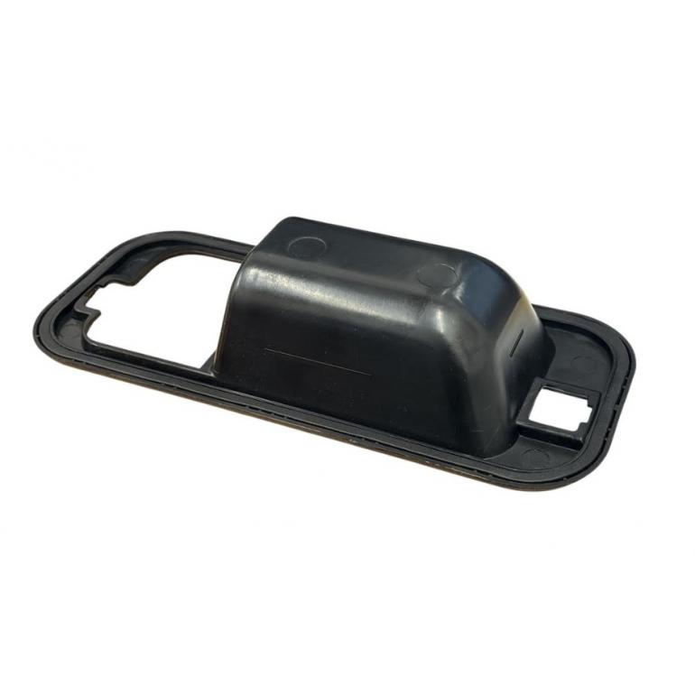 FRONT OUTER DOOR HANDLE HOUSING DRIVER SIDE RH