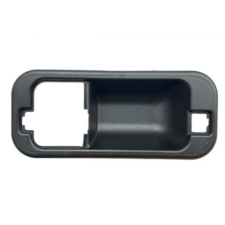 FRONT OUTER DOOR HANDLE HOUSING PASSENGER SIDE LH