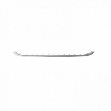 FRONT LOWER GRILLE LOWER CENTRE CHROME TRIM