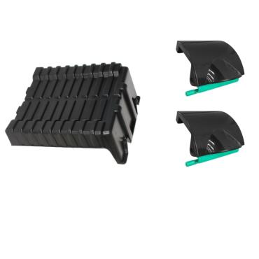 BATTERY BOX COVER WITH LOCKING CLIPS