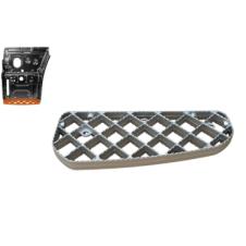 LOWER STEP LOWER TREAD PLATE