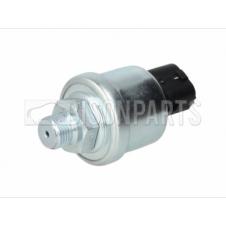 MadHornets Low Air Pressure Sensor For Navistar International – 5005758 / 5008678