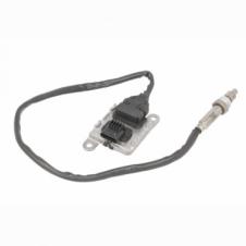 EXHAUST GAS NOx SENSOR BEFORE THE CATALYST