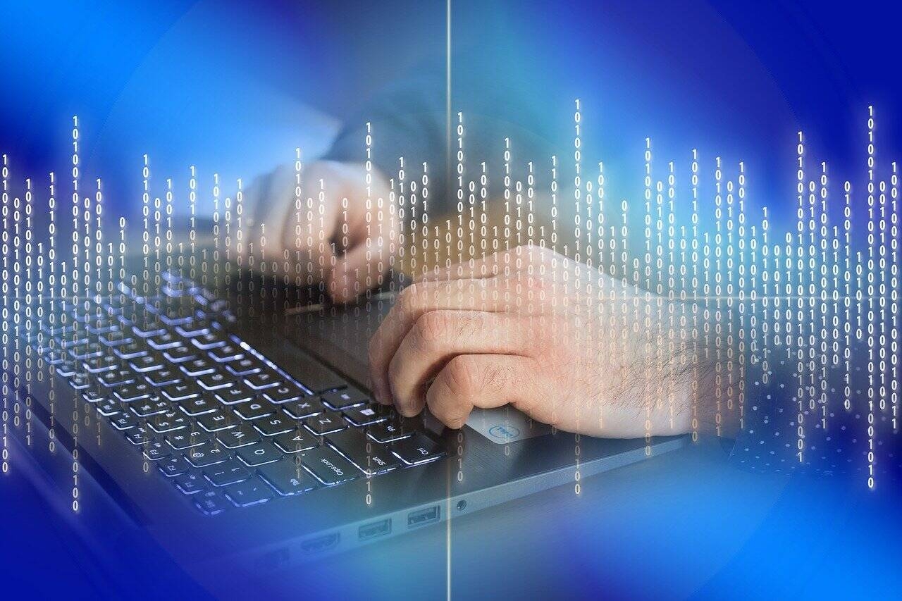 Immagine: binary-Foto di Gerd Altmann da Pixabay