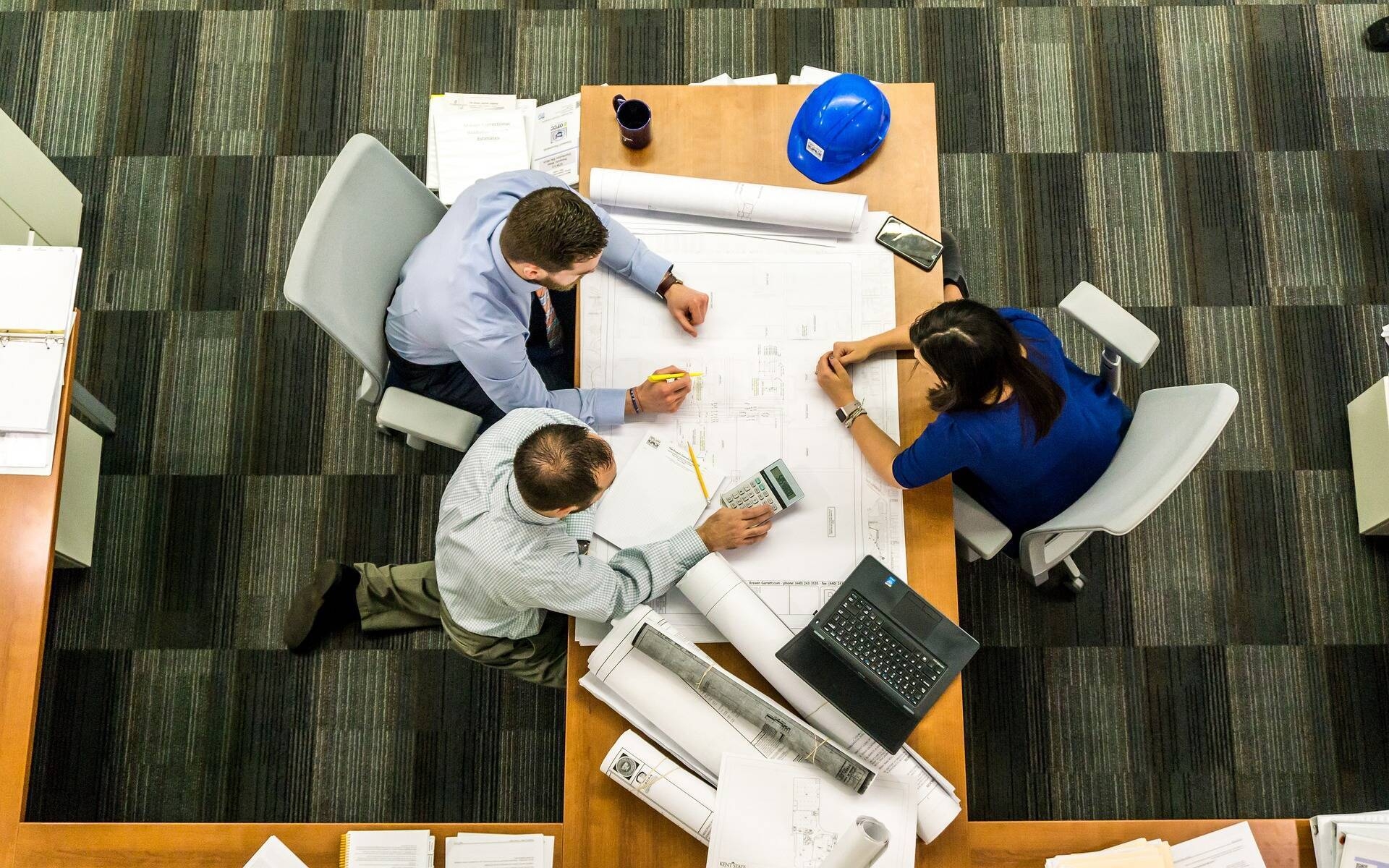 Immagine: meeting-ufficio_Malachi Witt_Pixabay