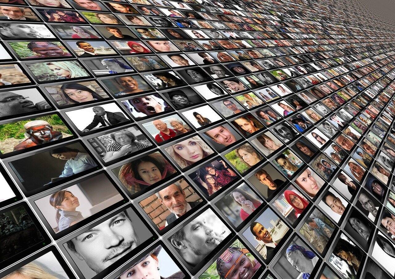 Immagine: people-Foto di Gerd Altmann da Pixabay
