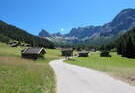 Trekking al Rifugio San Nicolò Trekking al Rifugio San Nicolò