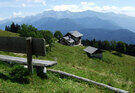 Sulle montagne di Tione da Malga Cengledino al Rifugio Limes