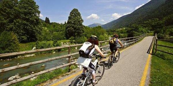 Immagine decorativa per il contenuto Mobilità alternativa - Piste ciclopedonali nelle Giudicarie