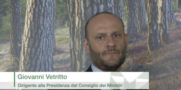 Immagine decorativa per il contenuto Giovanni Vetritto, Come definirebbe OpenAgenda e ComunWeb in tre parole