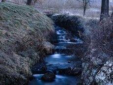 Ruscello-di-notte-al-lago-14-dicembre-2013-Foto-di-Stefano-Zamboni_gallerythumbnail