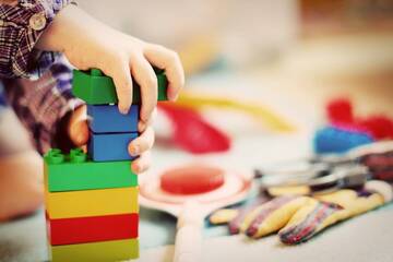 SECONDO QUESTIONARIO - CERCHIAMO IL NOME DEL NUOVO NIDO D'INFANZIA  SECONDO QUESTIONARIO - CERCHIAMO IL NOME DEL NUOVO NIDO D'INFANZIA