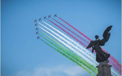 Immagine: comune flag
