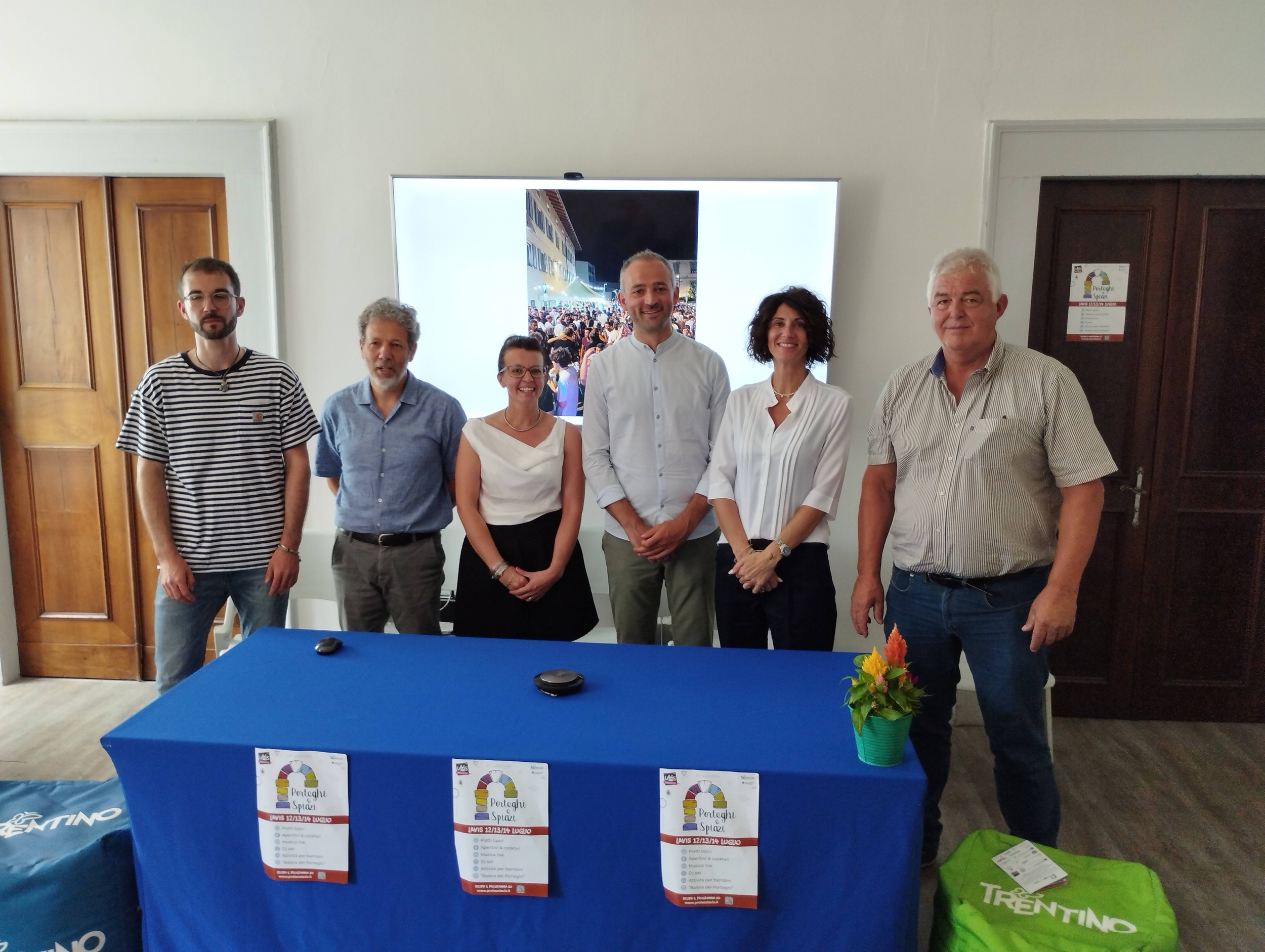 Immagine: Foto finale in piedi 2 (1)
