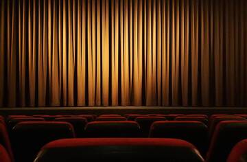 STAGIONE TEATRALE - SIAMO TUTTI SULLA STESSA ARCA !!! STAGIONE TEATRALE - SIAMO TUTTI SULLA STESSA ARCA !!!