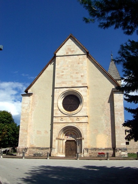 Immagine: Basilica dei SS. Martiri di Sanzeno
