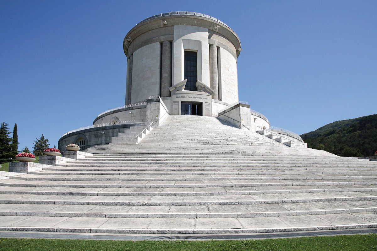 Immagine: Castel Dante