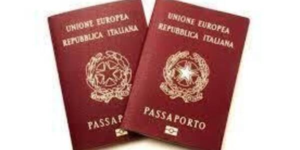 Immagine decorativa per il contenuto RICHIESTA E RITIRO PASSAPORTO NELLA COMUNITÀ VALSUGANA E TESINO