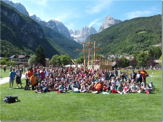 Immagine: Foto arcobaleno basket 2016