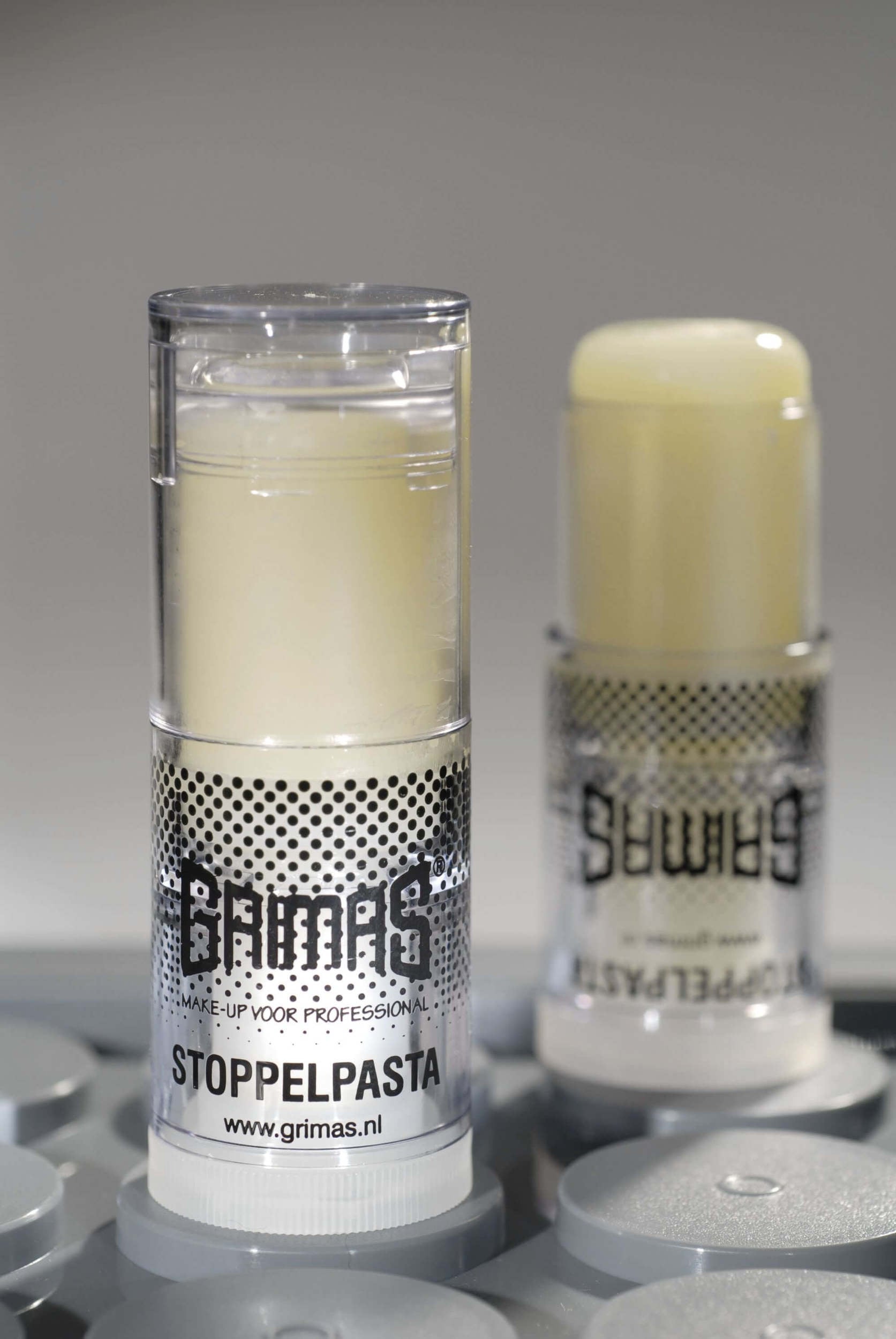 Grimas Stoppelpasta Stick 23Ml grimas kopen in de aanbieding