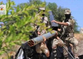 المقاومة الفلسطينية تحذر اسرائيل .. وسلاح المقاومة لن يمس بعد المصالحة المقاومة الفلسطينية تحذر اسرائيل .. وسلاح المقاومة لن يمس بعد المصالحة