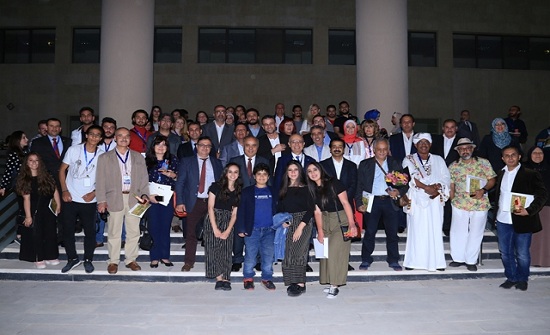 محافظة يفتتح الملتقى الدولي الثاني للفنون التشكيلية حول القضية الفلسطينية