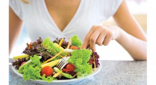 أطعمة تساعدك على إنقاص وزنك وحرق الدهون