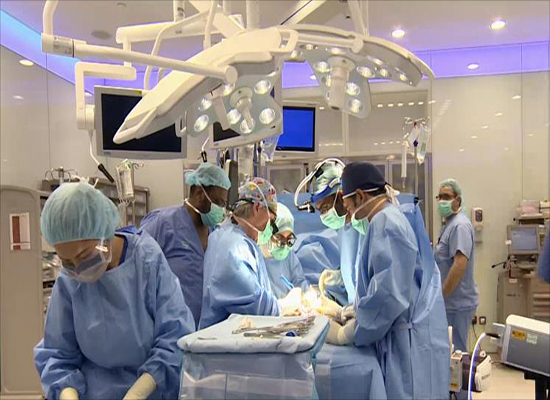 بسبب غازات البطن ..إصابة مريضة بحروق أثناء عملية جراحية !