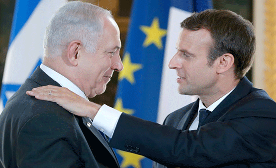 ماكرون لنتنياهو: نقل السفارة تسببت بالموت ويجب حل ازمة غزة