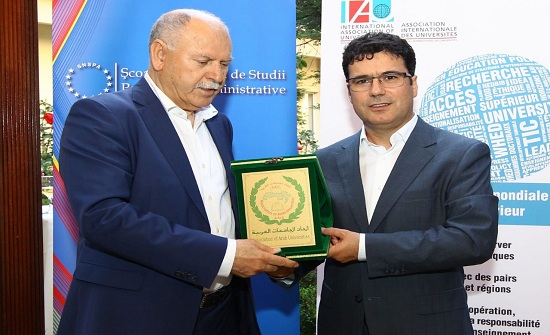 الدكتور ابو عرابي يشارك في اجماعات اتحاد الجامعات الدولي برومانيا الدكتور ابو عرابي يشارك في اجماعات اتحاد الجامعات الدولي برومانيا